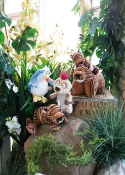 Nici 43908 Tiger Balikou Liegend Ca 20cm Wild Friends Plüsch -Plüschwelt Verkauf 43893 02 43897 43909 43913 43902 Miieu 1464x2048